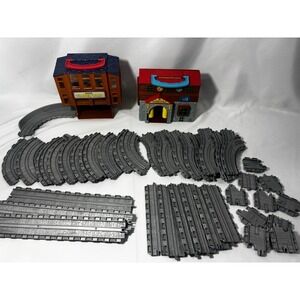 Lot Of 57-Thomas & Friends Sordor Engine Wash / Timber Yard-Take Along- W/tracks
